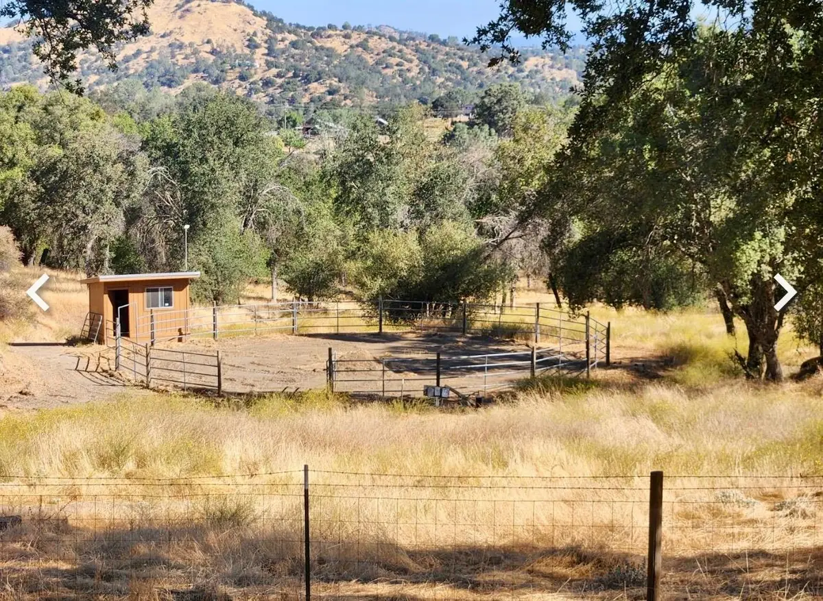 32434 Lockwood Lane, Prather, CA 93651 - Image #1