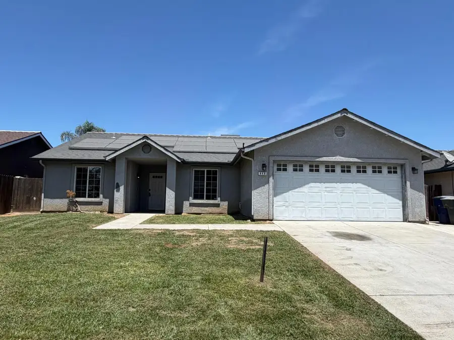 946 W Mammoth Pool Way, Hanford, CA 93230 - #2
