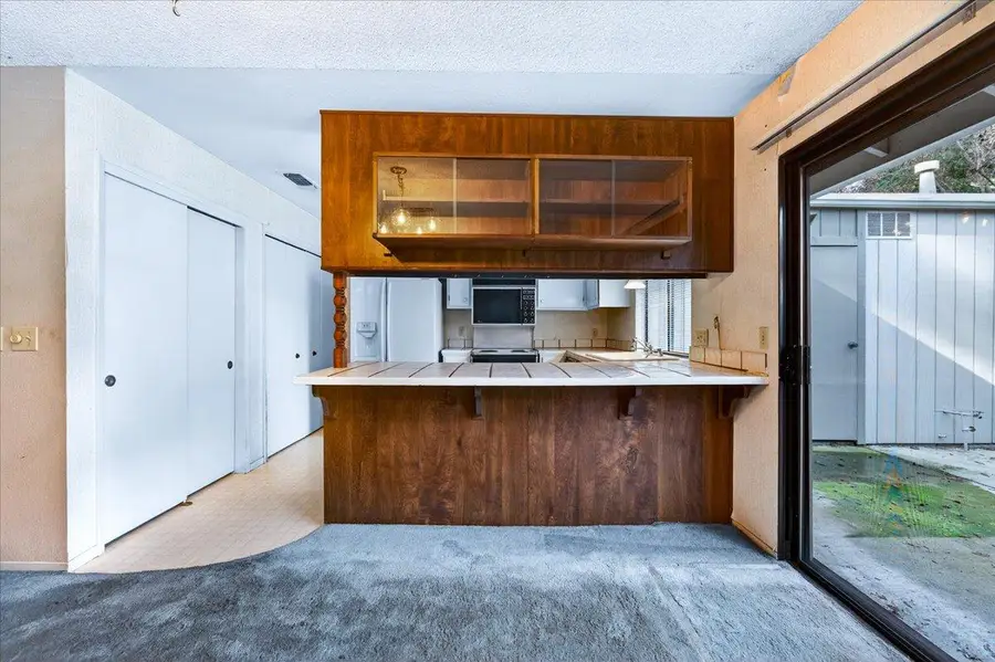 4676 E Alamos Avenue #117, Fresno, CA 93726 - Image #3