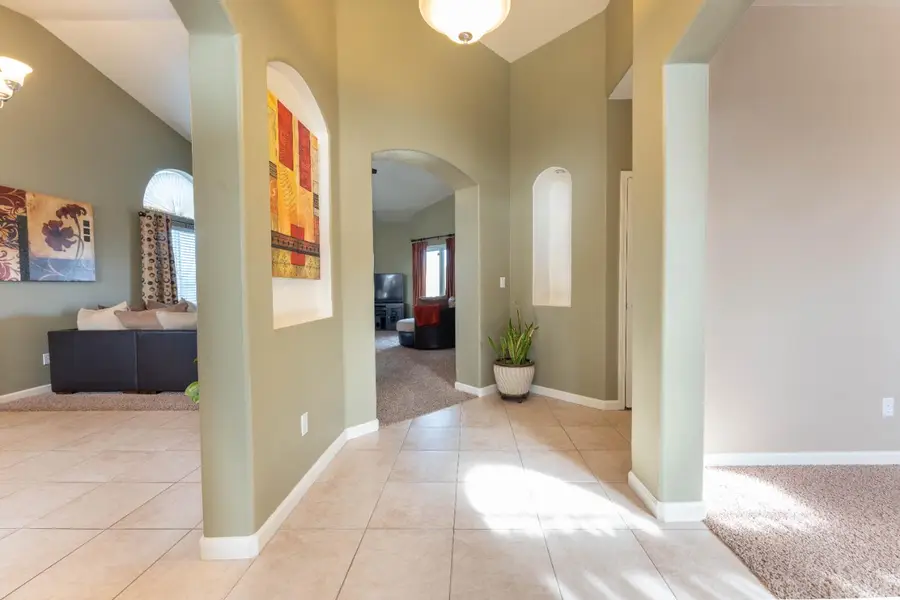 1358 Peachwood Street, Lemoore, CA 93245 - Image #3