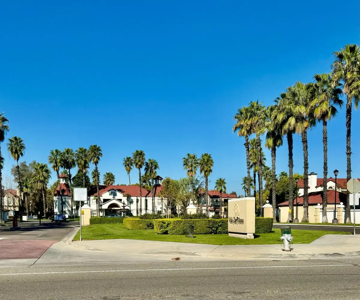 8153 N Cedar Avenue #127, Fresno, CA 93720 - Image #1