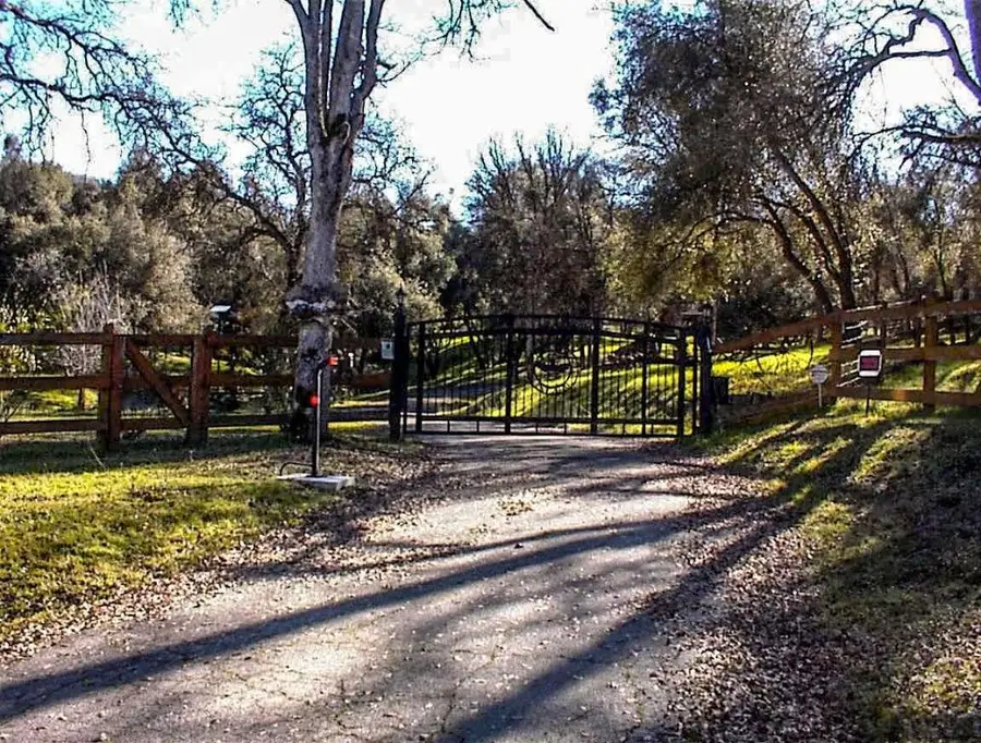 45483 Sand Creek Road, Yokuts Valley, CA 93675 - Image #2