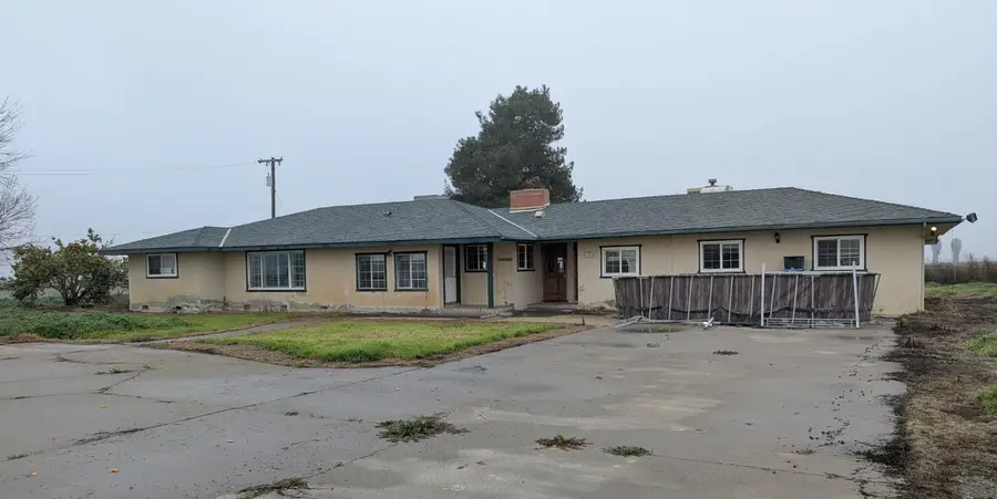 21009 19th Avenue, Stratford, CA 93266 - Image #2