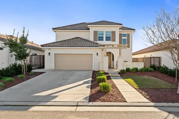 646 Wood Crest Avenue, Madera, CA 93636