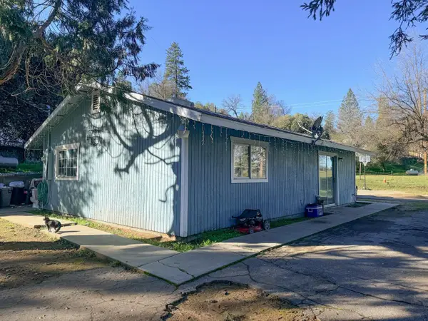 50155 Hangtree, Oakhurst, CA 93644