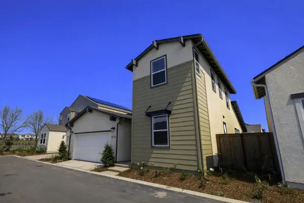 4177 Agnes Lane, Madera, CA 93636