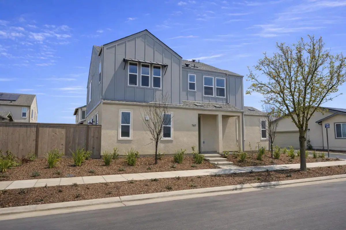 787 Josephine Avenue, Madera, CA 93636 - Image #1