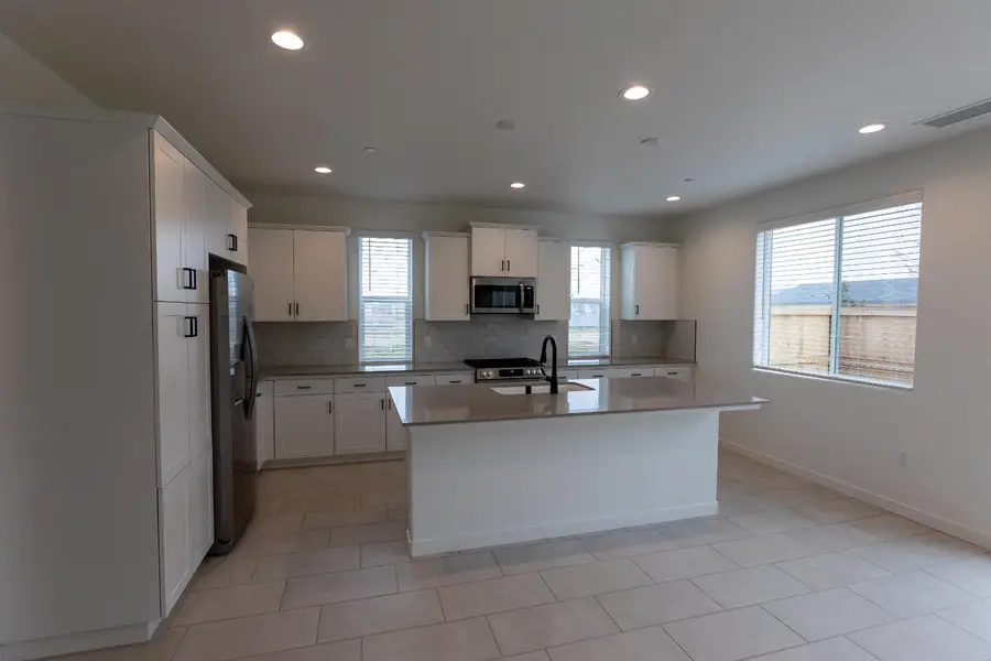 787 Josephine Avenue, Madera, CA 93636 - Image #3