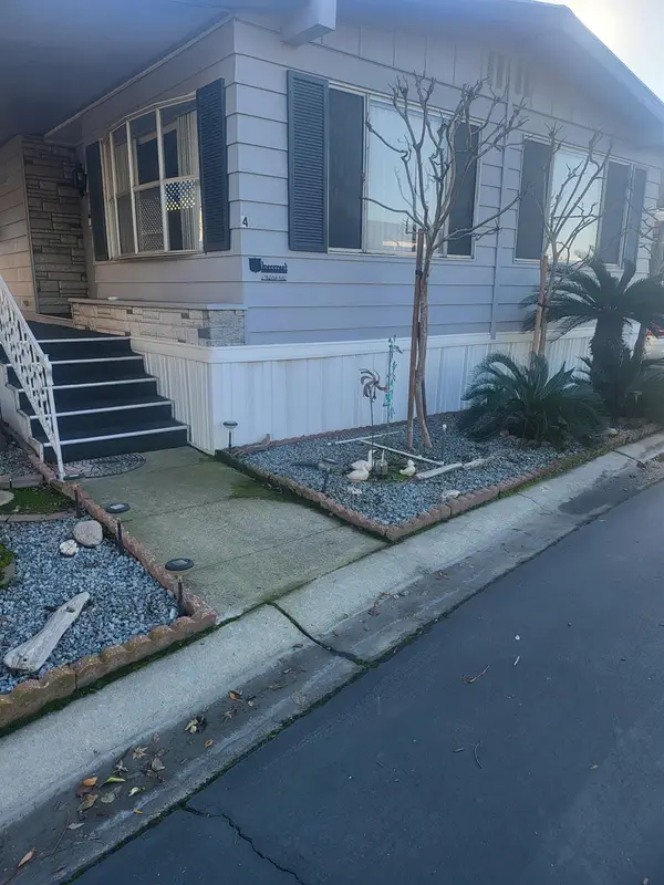 336 E Alluvial Avenue #SPC 4, Fresno, CA 93720