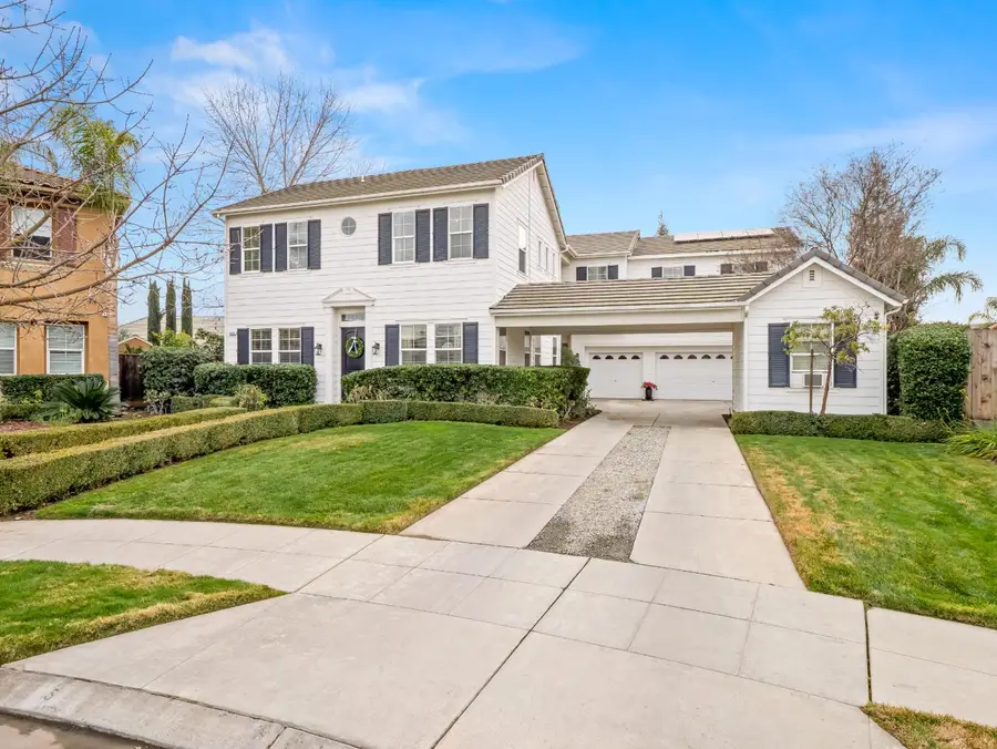 3664 Serena Avenue, Clovis, CA 93619 - Image #2