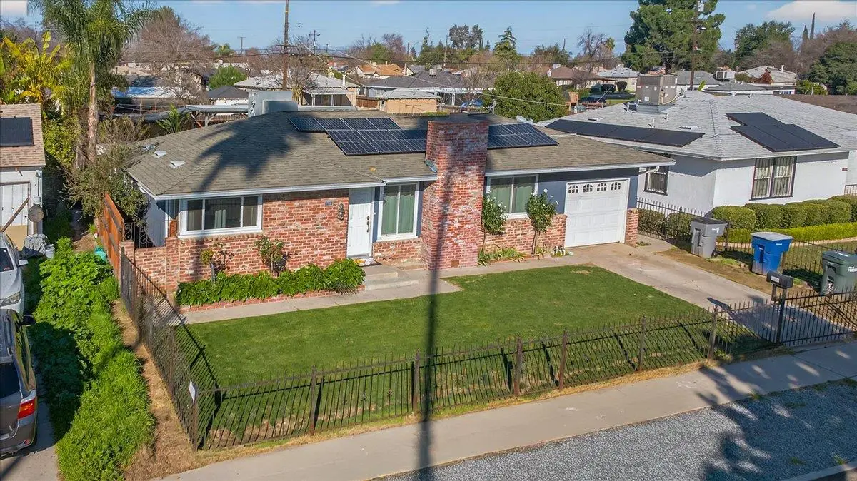 1524 W Fountain Way, Fresno, CA 93705 - Image #1