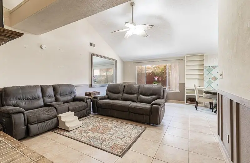 6549 N Cornelia Avenue, Fresno, CA 93722 - Image #2