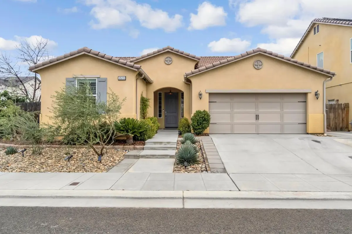 3519 Portals Avenue, Clovis, CA 93619 - Image #1