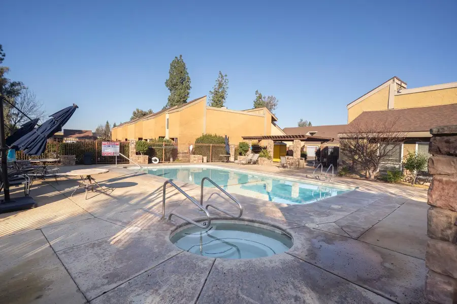 7166 N Fruit Avenue #178, Fresno, CA 93711 - Image #2