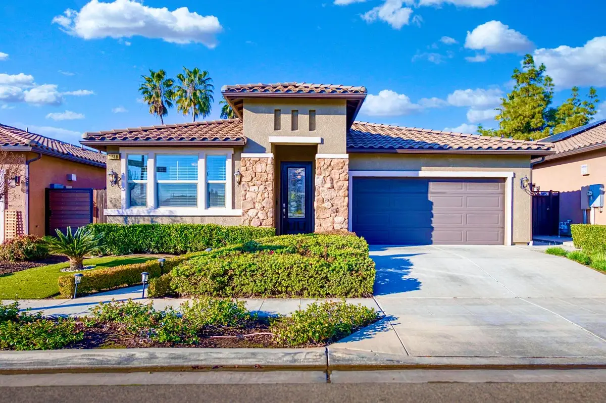 1728 E Green Sage Avenue, Fresno, CA 93730 - Image #1