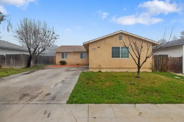 105 W Clark Street, Madera, CA 93638