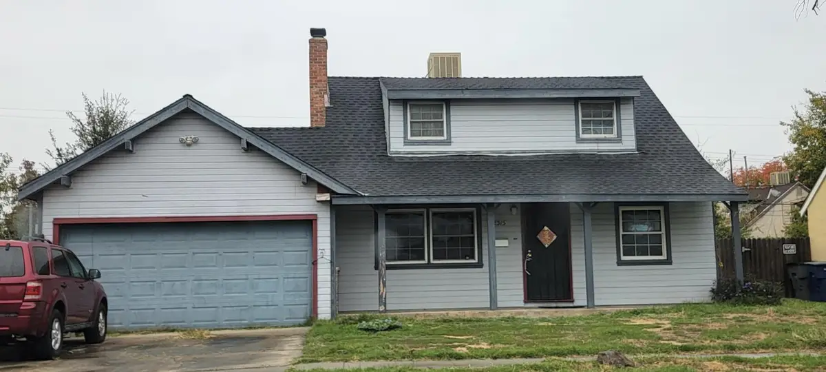 2315 E Santa Ana Avenue, Fresno, CA 93726 - Image #1