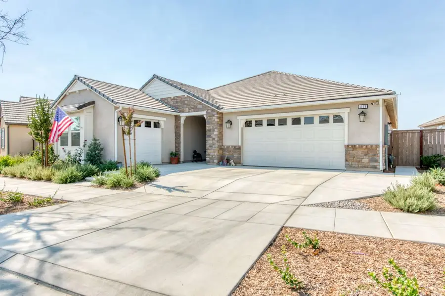 1178 Wildflower Avenue, Madera, CA 93636 - Image #3