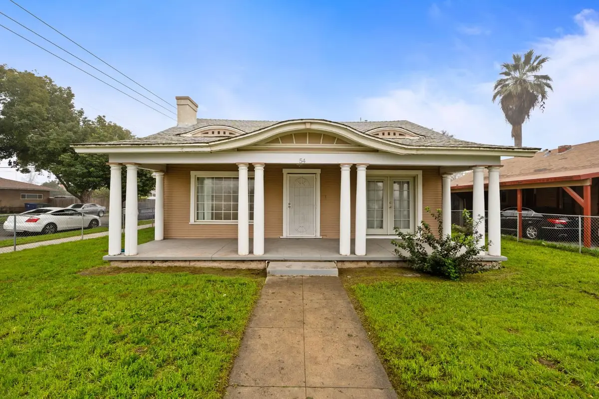 54 E Kearney Boulevard, Fresno, CA 93706 - Image #1