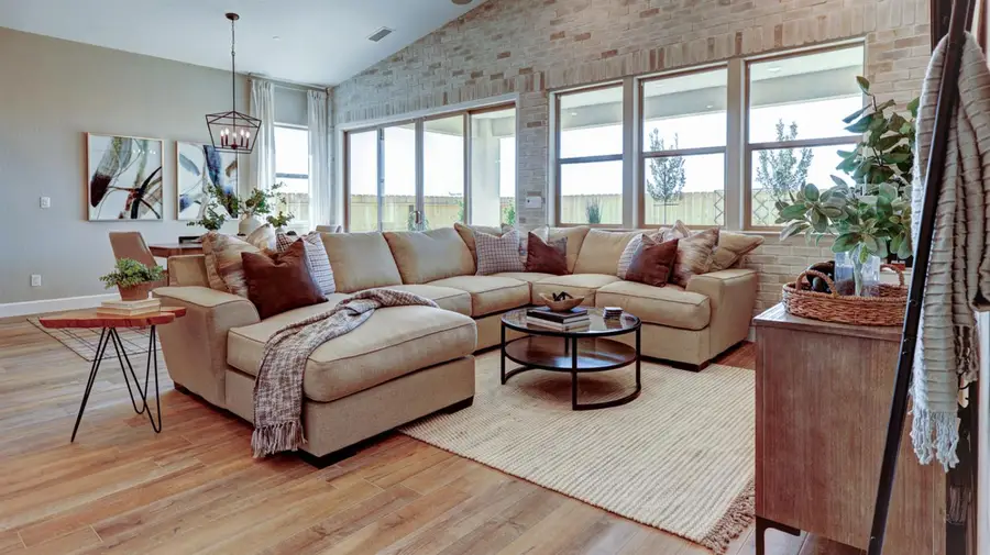 1124 Sophie Drive W, Madera, CA 93636 - Image #3