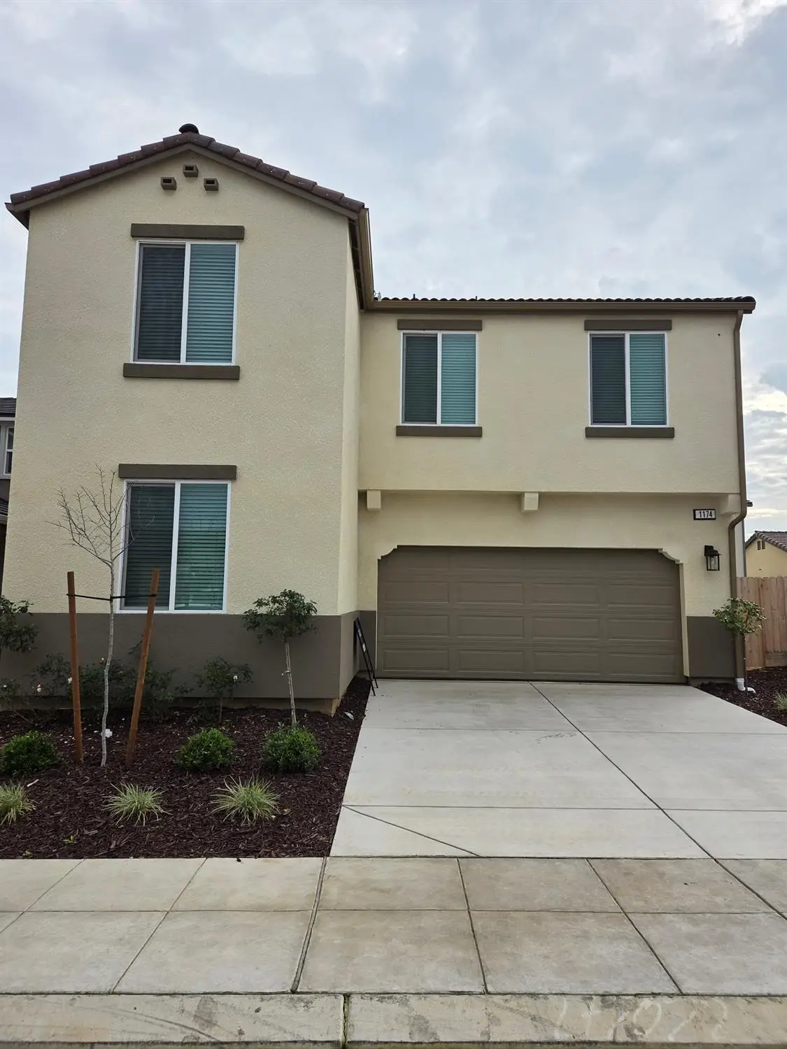 1174 Grant Avenue W, Madera, CA 93636 - Image #1