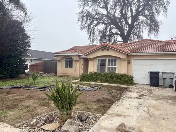 1900 E College Avenue, Visalia, CA 93292