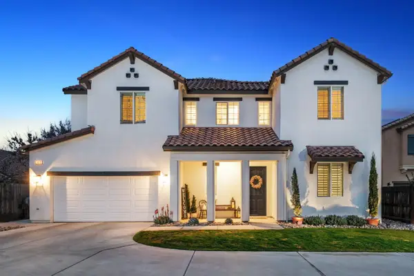 2047 Menlo Avenue, Clovis, CA 93611