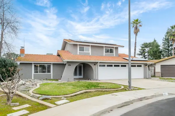 93 N Osmun Avenue, Clovis, CA 93612