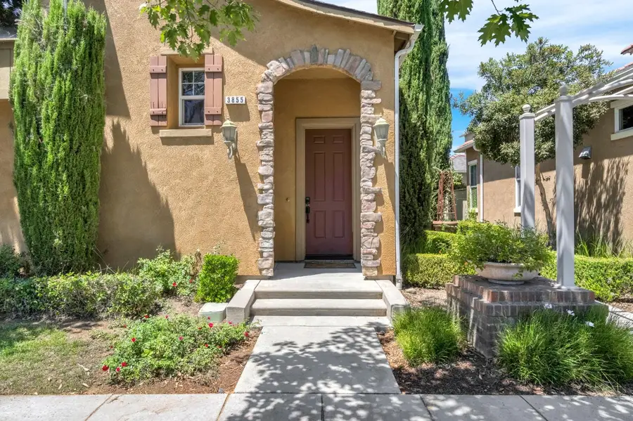 3855 Harlan Ranch Boulevard, Clovis, CA 93619 - Image #2