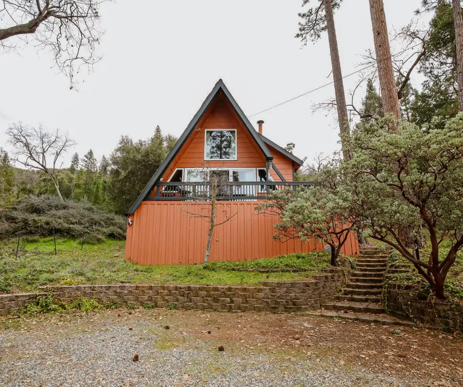 43285 W Sugar Pine, Oakhurst, CA 93644 - Image #2