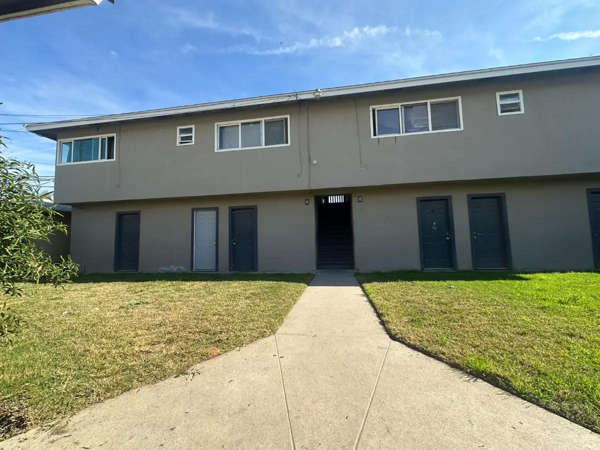422 N Glenn Avenue, Fresno, CA 93701 - Image #1