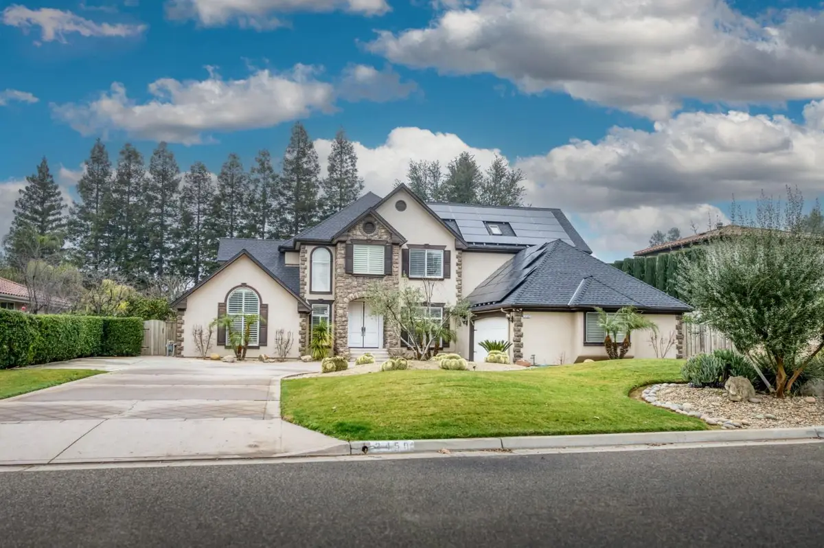 2450 W Beechwood Avenue, Fresno, CA 93711 - Image #1