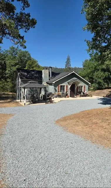 37969 Road 422, Oakhurst, CA 93644 - Image #2