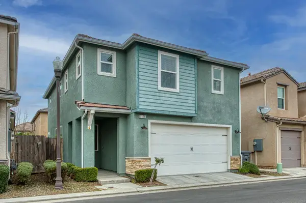 1528 Lambourn Way, Clovis, CA 93619