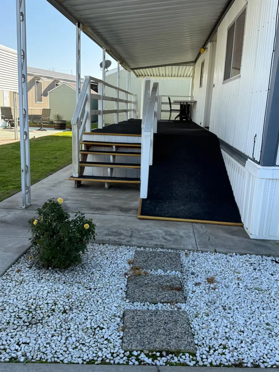 1500 W Villa N, Clovis, CA 93612 - Image #3