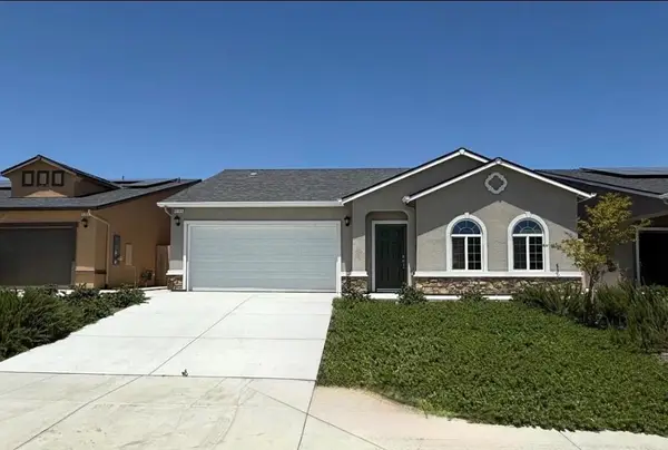 1105 E Orange Street, Avenal, CA 93204