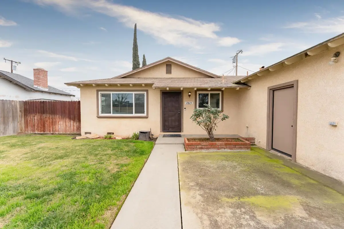 2815 N Douty Street, Hanford, CA 93230 - Image #1