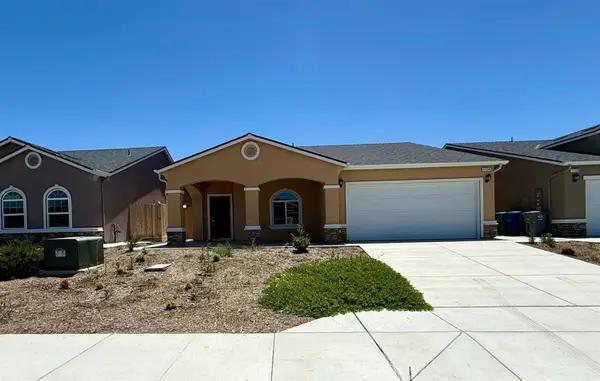 1124 E Orange Street, Avenal, CA 93204