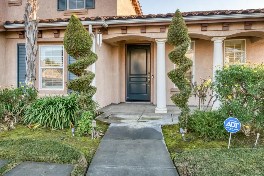 3202 Everglade Avenue, Clovis, CA 93619 - #3