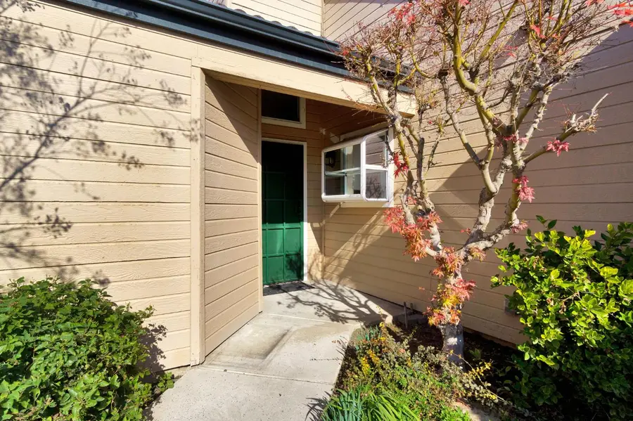 474 E Alluvial Avenue #126, Fresno, CA 93720 - Image #2