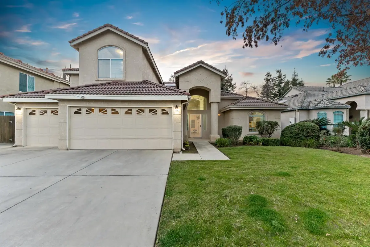 8847 N Woodrow Avenue, Fresno, CA 93720 - #1