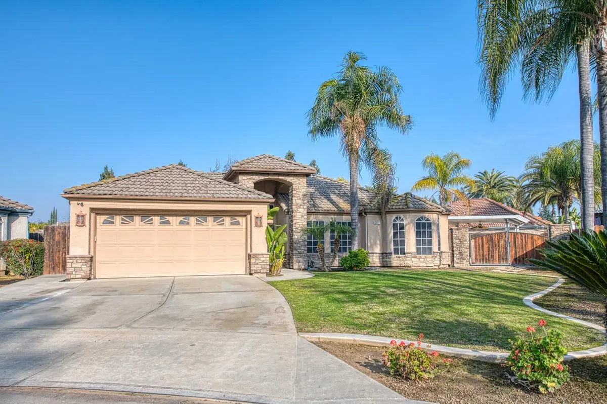 6246 N Capri Court, Fresno, CA 93711 - Image #1