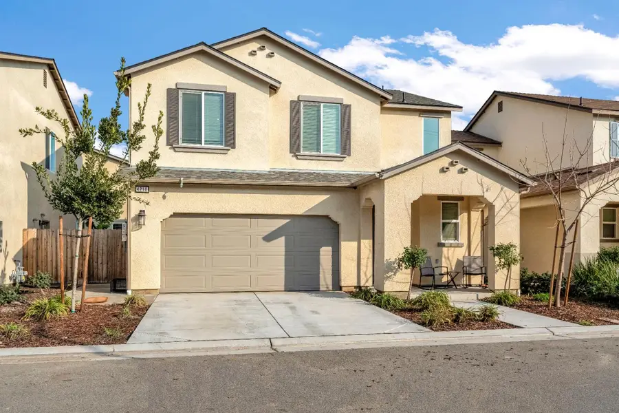 4210 N Reed Ave, Fresno, CA 93723 - #2
