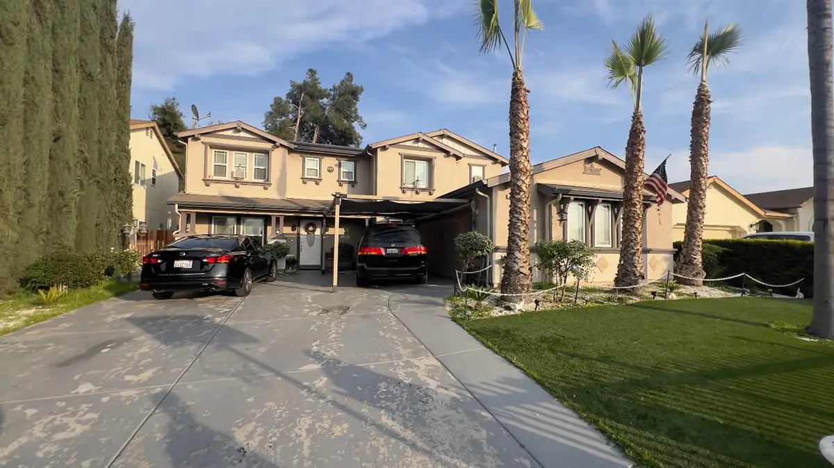 1896 N Forestiere Avenue, Fresno, CA 93722 - Image #1