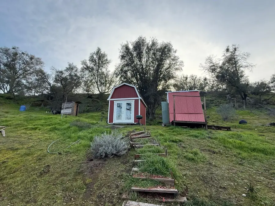 2 Happy Hollow Road, Coarsegold, CA 93614 - Image #3
