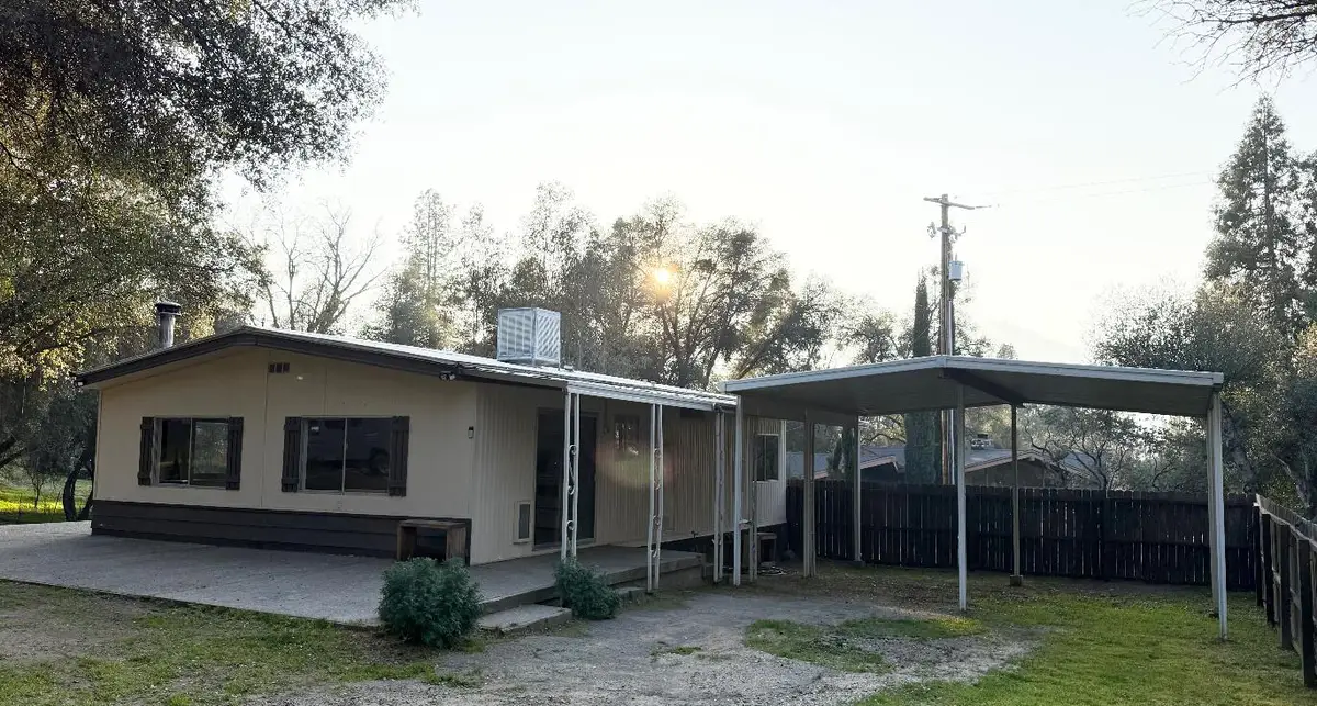 49872 Road 426, Oakhurst, CA 93644 - Image #1