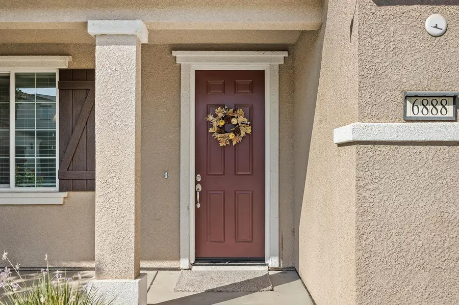 6888 W Parr, Fresno, CA 93722 - Image #3