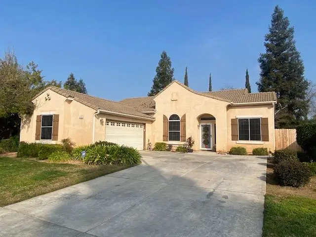 9356 N Jade Avenue, Fresno, CA 93720 - Image #2