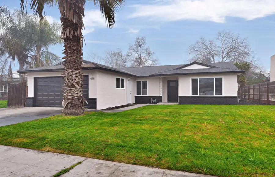 4720 W Donner Avenue, Fresno, CA 93722 - Image #3