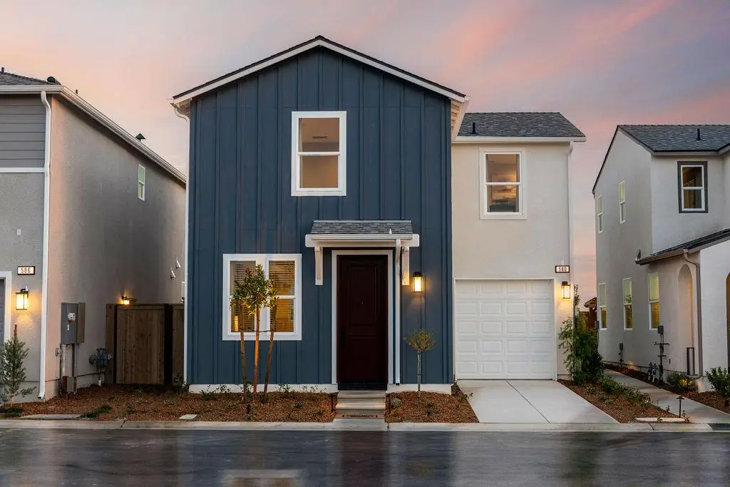 580 Ophelia Avenue, Madera, CA 93636 - Image #1